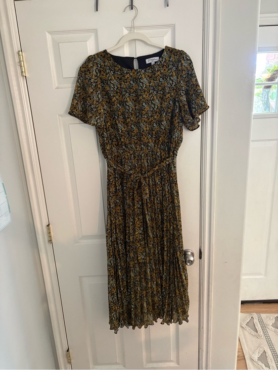 Polagram Dresses & Skirts - Piper & Scoot Polgram Floral Smocked Waist Midi Dress - Yellow/Black